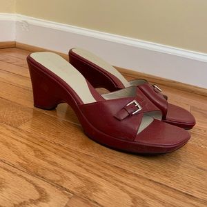 Nine West red block heeled scandals
